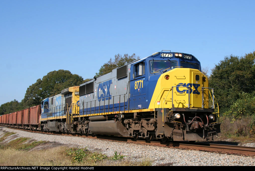 CSX 8771 & 7088 lead a ballast train